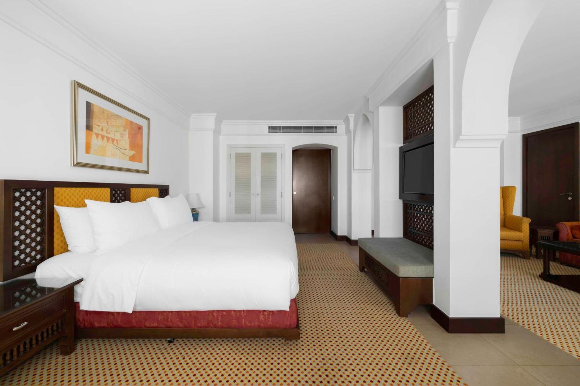 Radisson Blu Hotel,